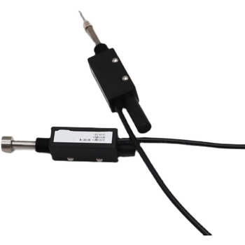 鑫凯辰 磁感应 电感式 高精密位移 非接触式传感器 7 0-50mm/15-24V DC/0-20mA/默认圆弧头 鑫凯辰 磁感应 电感式 高精密位移 非接触式传感器 7 0-50mm/15-24V DC/0-20mA/默认圆弧头