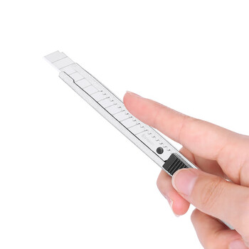 齐心【10把】简易耐用精钢美工刀手工刀裁纸刀 9mm 小号 B2806-X