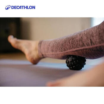 迪卡侬铁人三项运动恢复按摩球筋膜球 APTONIA MB 500 经典黑筋膜球 2235828 均码 迪卡侬铁人三项运动恢复按摩球筋膜球 APTONIA MB 500 经典黑筋膜球 2235828 均码