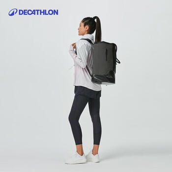 迪卡侬运动包女男拎包斜挎休闲包单肩手提时尚30升水桶包款L 4312762