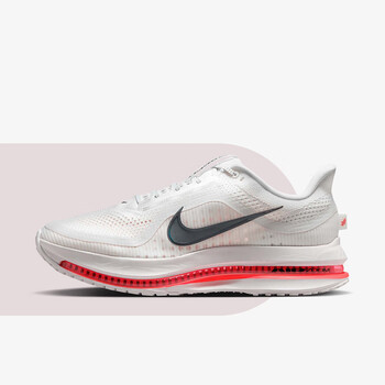 プロフ必読でお願いします✼̥୭ エアリフト25センチ　キナリカラー　ベージュ NIKE ナイキ エアリフト シューズ レディース 細か ホワイト