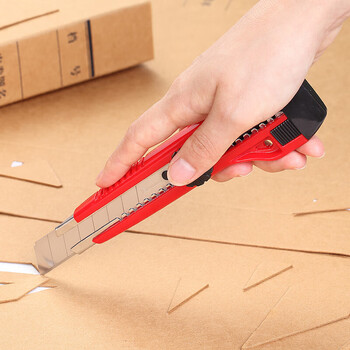 齐心【3把】大号美工刀手工刀裁纸刀 旋钮加强定位 18mm B2804 颜色随机