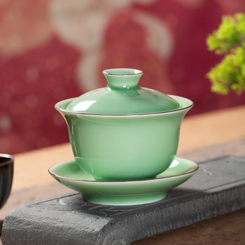 中国宋代青瓷盖碗，茶器。 中国宋代青瓷盖碗，茶器。 中国宋代青瓷盖碗，茶器。 中国宋代