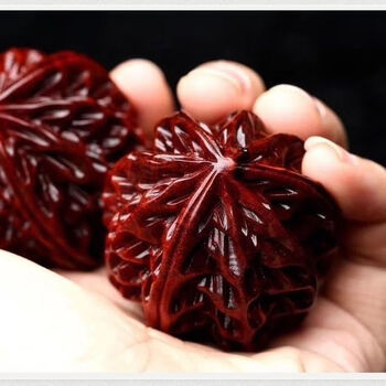 文玩核桃 原树吸血鬼官帽 32mm 文玩核桃特大尺寸50矮樁麒麟紋官帽王勇高樁精品53一物一圖收藏級