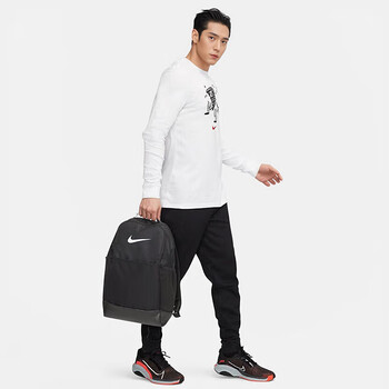 耐克(NIKE)男女训练双肩包 旅行包电脑包书包DH7709-010 黑 耐克(NIKE)男女训练双肩包 旅行包电脑包书包DH7709-010 黑