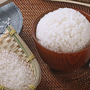 金龙鱼杀菌湿巾30片VW1037+中粮贡院五常大米5kg
