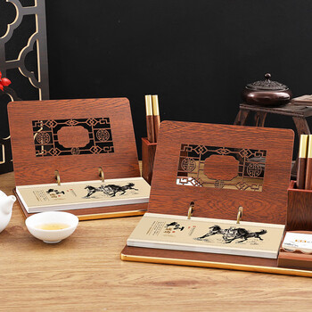 朗捷台历2026年马年周历多功能笔筒台座中国风仿木质日历办公桌面摆件桌历月历