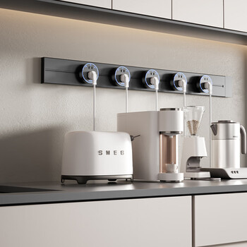 奥克斯轨道插座 明装免打孔壁挂式可移动墙壁滑轨插座轻薄款C6白色75厘米+6个蓝光圈五孔