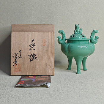 ♥中国♥　青磁　三足　香炉　骨董　古玩 Yahoo!オークション - 中国古董古玩 宋時代 汝窯 青磁 玄紋三足香炉