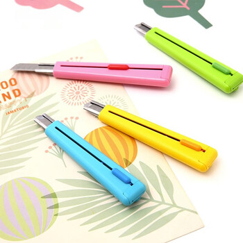 国誉(KOKUYO) 进口C3美工刀学生便携手工刀不易黏胶刀片 绿色 HA-S110G