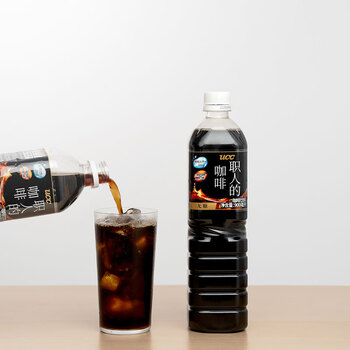 悠诗诗(UCC)无糖即饮黑咖啡900ml*6瓶0脂冰美式苦咖啡液大瓶装