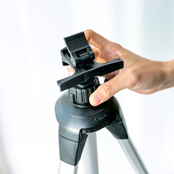 得力（deli）铝合金画架可折叠升降便携素描颜料三角架展示脚画板架初学写生女孩儿童礼物73880 儿童节礼物女孩