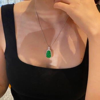 满绿系翡翠 × 银饰纹章 × 男女皆可佩戴 翡翠糯种满绿如意价格报价行情- 京东