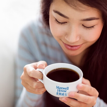 麦斯威尔（Maxwell House）香醇黑咖啡粉200g 进口 0糖0脂低卡 速溶 冷萃 冰美式拿铁 健身
