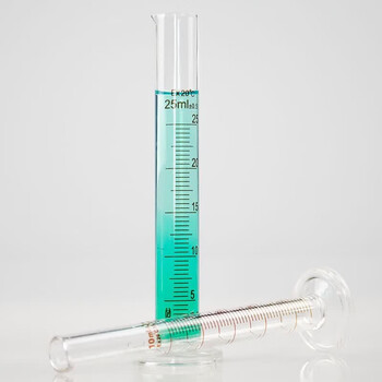 海斯迪克玻璃量筒 刻度量筒 高透明度实验室器具 25mL1个 海斯迪克玻璃量筒 刻度量筒 高透明度实验室器具 25mL1个