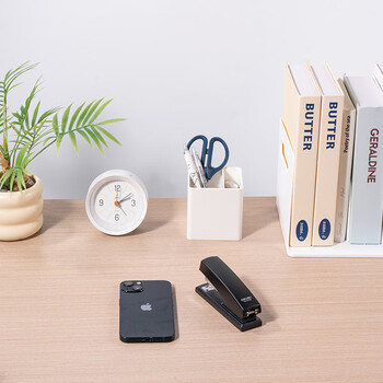 得力(deli)经典耐用订书机/订书器 订书机小号办公用品 适配24/6钉 黑色0425(不带订书钉) 得力(deli)经典耐用订书机/订书器 订书机小号办公用品 适配24/6钉 黑色0425(不带订书钉)