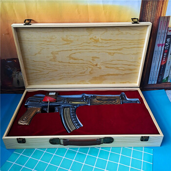 ak47造型酒乌克兰原装进口白兰地限量版木质礼盒送礼摆件伏特加 ak47