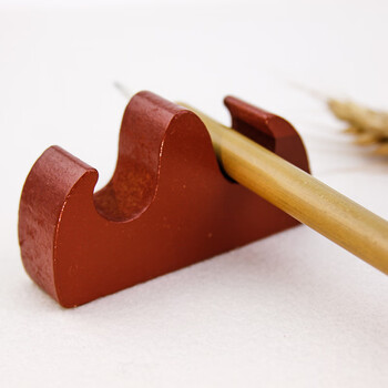 芬尚 hyt-wf-055 文房用品之笔搁 实木小笔山 学生毛笔书画练习用山形实木毛笔托 芬尚 hyt-wf-055 文房用品之笔搁 实木小笔山 学生毛笔书画练习用山形实木毛笔托