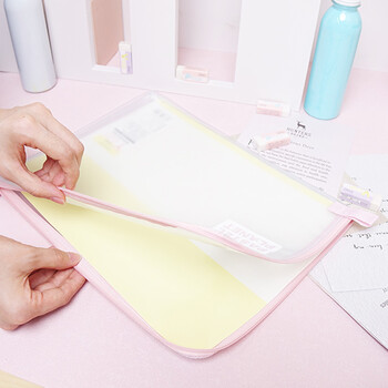 国誉(KOKUYO)淡彩星球·透明文件资料册办公收纳册文件夹  A4文件夹 字母V 1个 WSG-KUJ311V