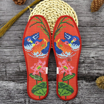 蒙娜丽莎2022新款十字绣鞋垫自己绣半成品草莓手工绣花七层全棉印花不