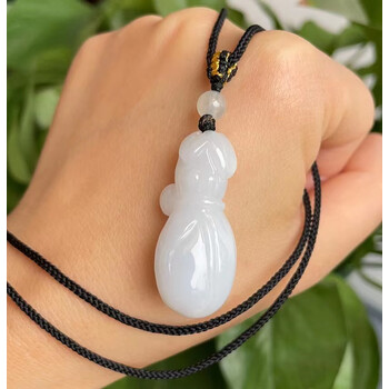 k&k宝钰缅甸云南翡翠细糯种立体钱袋吊坠挂件包挂证书新款