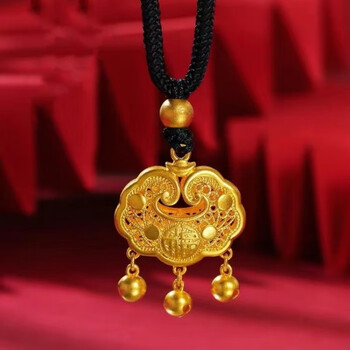 tai fook)999硬金0本命年金锁平安锁吊坠女长命锁吊坠铃铛宝宝转运珠