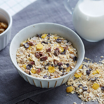 悠采中粮冲调燕麦礼盒1920g(480g*4盒)高纤早餐代餐 节日送礼团购 悠采中粮冲调燕麦礼盒1920g(480g*4盒)高纤早餐代餐 节日送礼团购