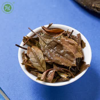 政和白茶和年政和白茶白牡丹300g 3年茶饼礼盒装 茶叶礼物