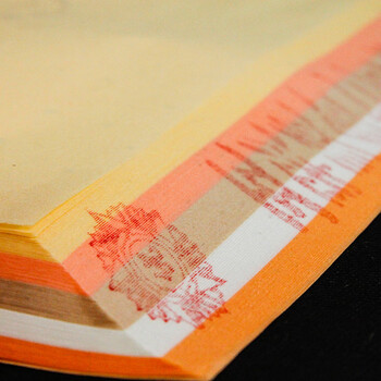 芬尚 四尺对开七言瓦当 对联宣纸半生熟书法比赛专用纸净皮生宣 五彩烫金100张 135*34cm 芬尚 四尺对开七言瓦当 对联宣纸半生熟书法比赛专用纸净皮生宣 五彩烫金100张 135*34cm