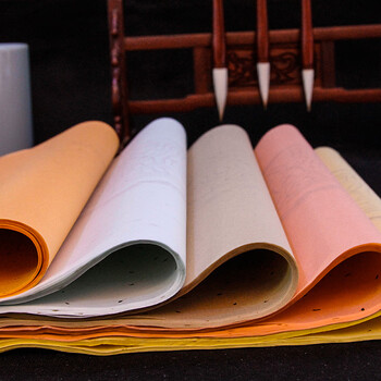 芬尚 四尺对开七言瓦当 对联宣纸半生熟书法比赛专用纸净皮生宣 五彩烫金100张 135*34cm 芬尚 四尺对开七言瓦当 对联宣纸半生熟书法比赛专用纸净皮生宣 五彩烫金100张 135*34cm