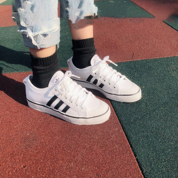 adidas aq1066