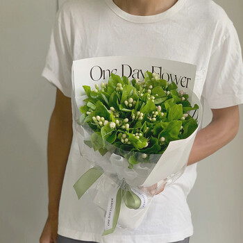 茉莉混搭花束送男友生日速递配送小花束茉莉花束白色包装纸