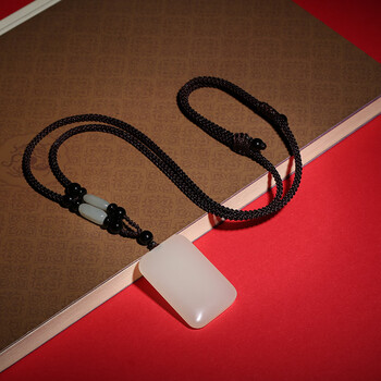 誉尚荣(yushangrong)自然新疆和田玉平安无事牌吊坠男士羊脂玉挂件女