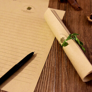 狮洛德 信纸日记写信复古文艺装饰情书信纸表白B5信笺40张 四叶草 狮洛德 信纸日记写信复古文艺装饰情书信纸表白B5信笺40张 四叶草