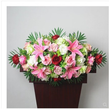 桌花下垂发言台迎宾签到台婚庆摆花假花仿真塑料花 绒布讲台花100cm