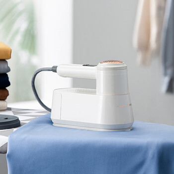 摩飞电器（Morphyrichards）手持高温消毒器 手持除螨挂烫机 祛球器电熨斗两用 家用小型蒸汽熨衣机杀菌除螨 MR2032 椰奶白