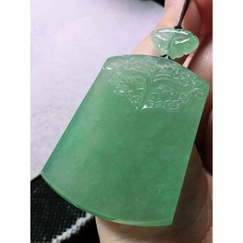 绿翠天成翡翠满绿无事牌吊坠缅甸a货翡翠送礼送老公送男友生日礼物男