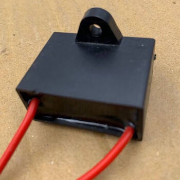 2个 通用电风扇吊扇启动电容器落地扇油烟机空调风机运行电容 5uf电容