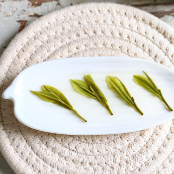 宋品2025新茶白茶安吉春茶雨前白茶口粮茶绿茶茶叶散装100g 宋品2025新茶白茶安吉春茶雨前白茶口粮茶绿茶茶叶散装100g