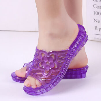 浴室拖鞋水晶塑料透明中跟女拖鞋女士加大号果冻色坡跟凉拖鞋家居浴室