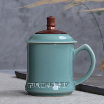 厨具>茶具>茶杯>完壮>完壮老板杯保温龙泉青瓷天青色茶杯带盖陶瓷泡