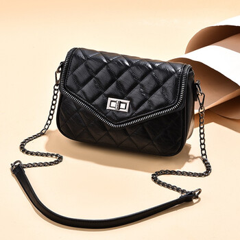 lcc&yhx 包包女包2022新款菱格方锁女士链条斜挎单肩小包 黑色