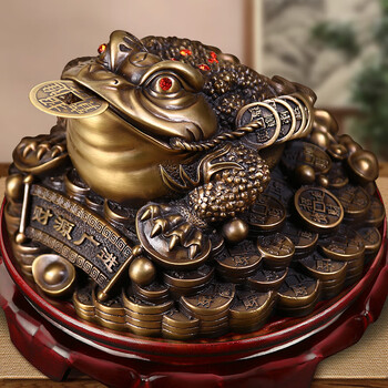 銅製 金蟾 招財進宝 開運 風水 招財 置物 工芸品 装飾品 麒麟 茶寵 銅製品 鎮宅辟邪 開運風水 招財 置物 工芸品 - メルカリ