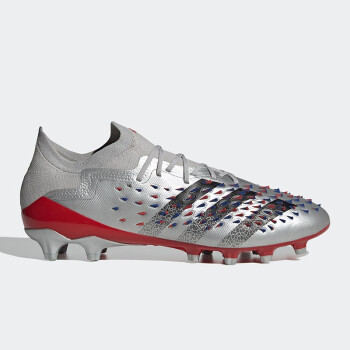 ☆大人気商品☆ 限定値下げ中 PRADA Predator Football adidas