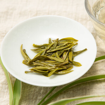 徽六黄茶霍山黄芽茶叶140g 山青特二级2025新茶明前嫩芽罐装自己喝 徽六黄茶霍山黄芽茶叶140g 山青特二级2025新茶明前嫩芽罐装自己喝