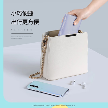 小魔一次性雨衣雨披成人半透明便携雨衣户外骑行登山徒步雨衣长款