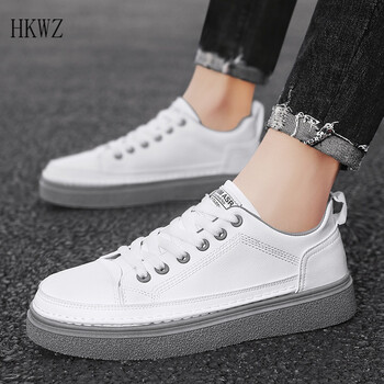 春款男生鞋子学院风青年男鞋低帮纯色小白鞋皮面板鞋韩版工作鞋2022春