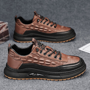 热风纯黑色男鞋秋季厨房上班干活平板鞋男士防水休闲皮鞋工作劳保潮鞋