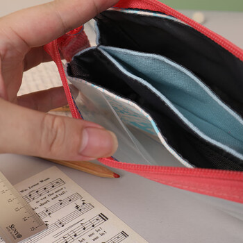 三木（SUNWOOD）二次元高透PVC动漫笔袋设计铅笔盒小众大容量文具盒收纳袋 6102 墨色