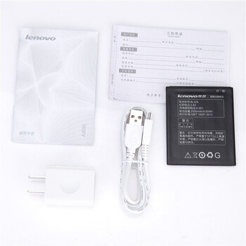 联想(Lenovo) 黄金斗士A8 (A808T) 16G 阿尔卑斯白 移动4G手机